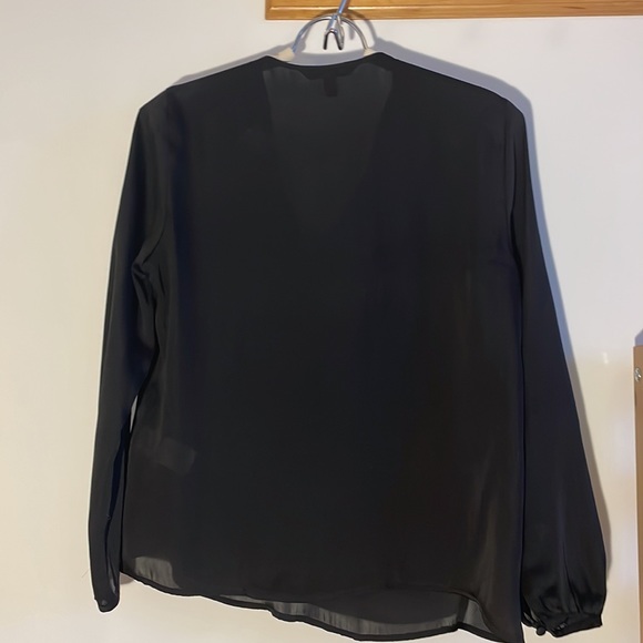 Banana Republic Black Long Sleeve Blouse Size Small - Picture 4 of 6